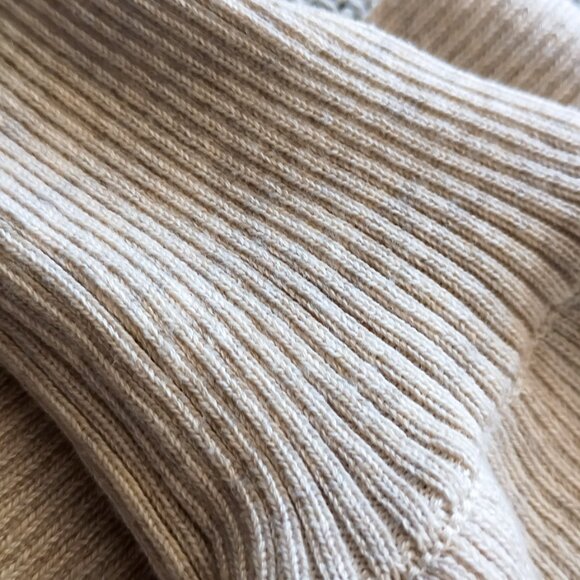 Women's Beige Turtleneck ribbed Sweater PINK ROSE | Size S - Picture 5 of 6